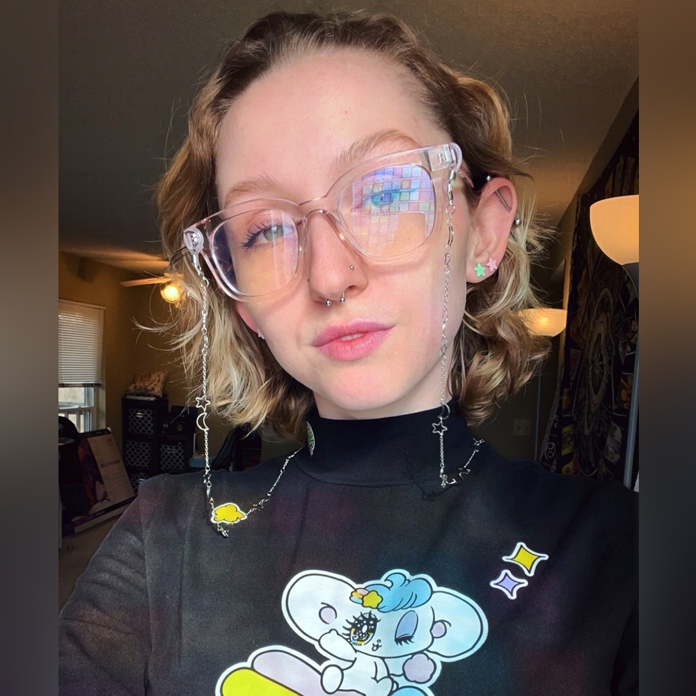 Hey guys! Thanks for checking out my page.